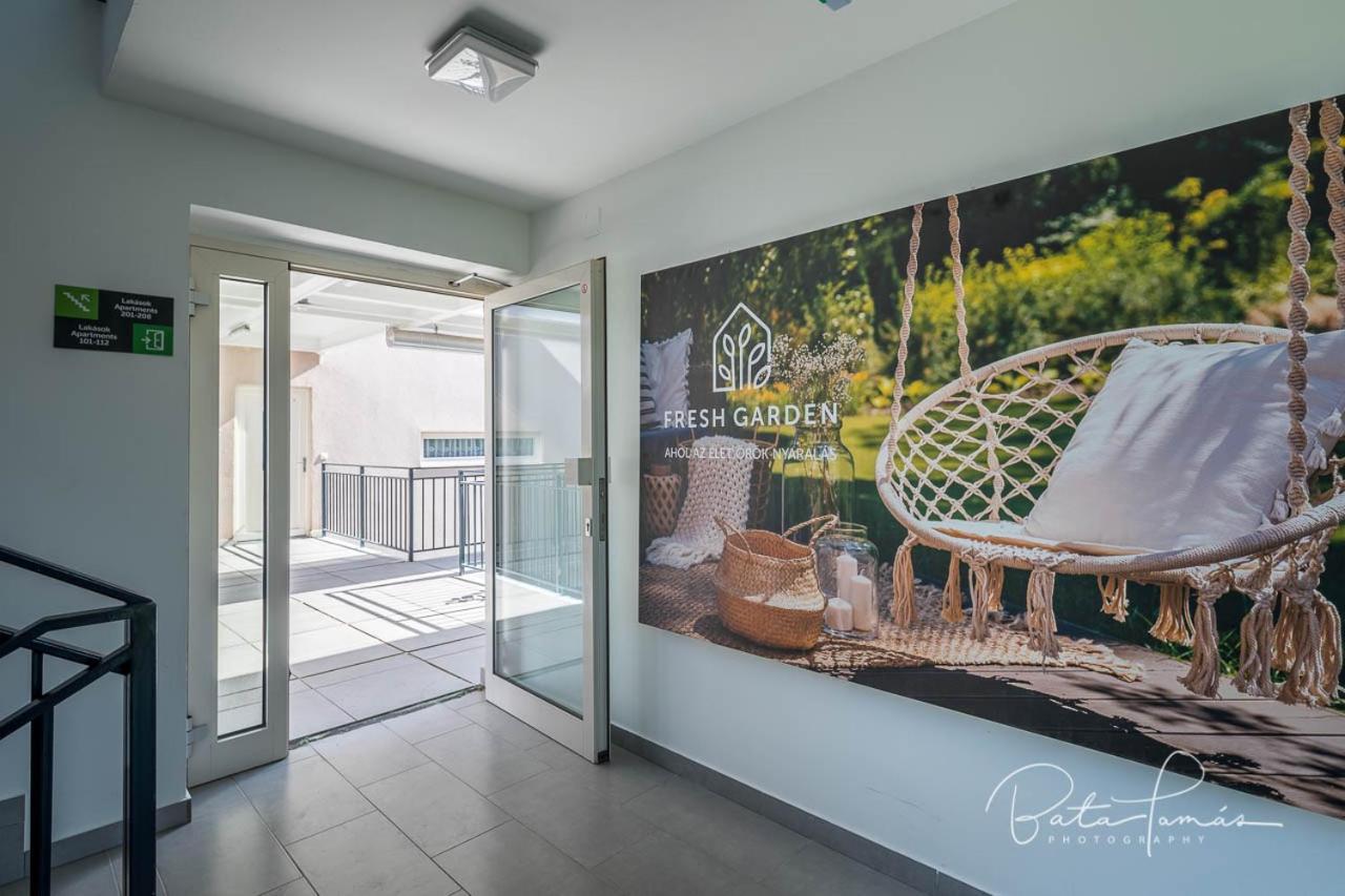 Fresh Garden Apartments Шіофок Екстер'єр фото